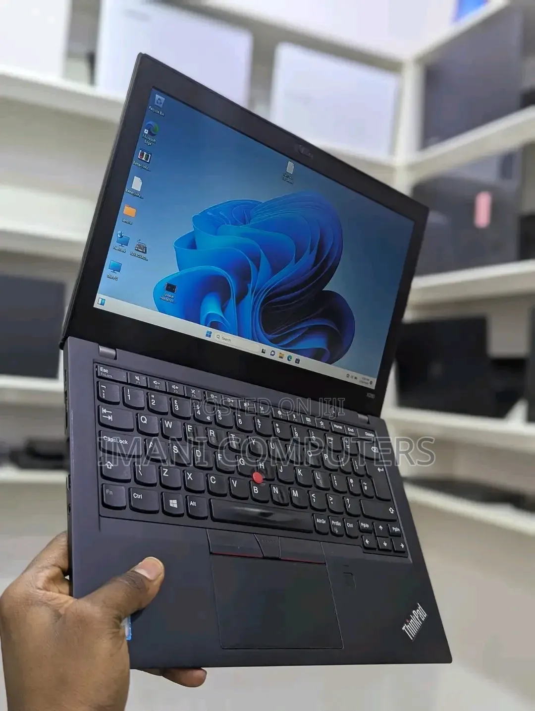 New Laptop Lenovo ThinkPad X280 8GB Intel Core i5 SSD 256GB