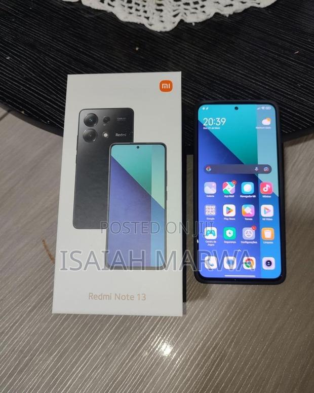 Realme 13 Pro+ 5G 256 GB Black - main view