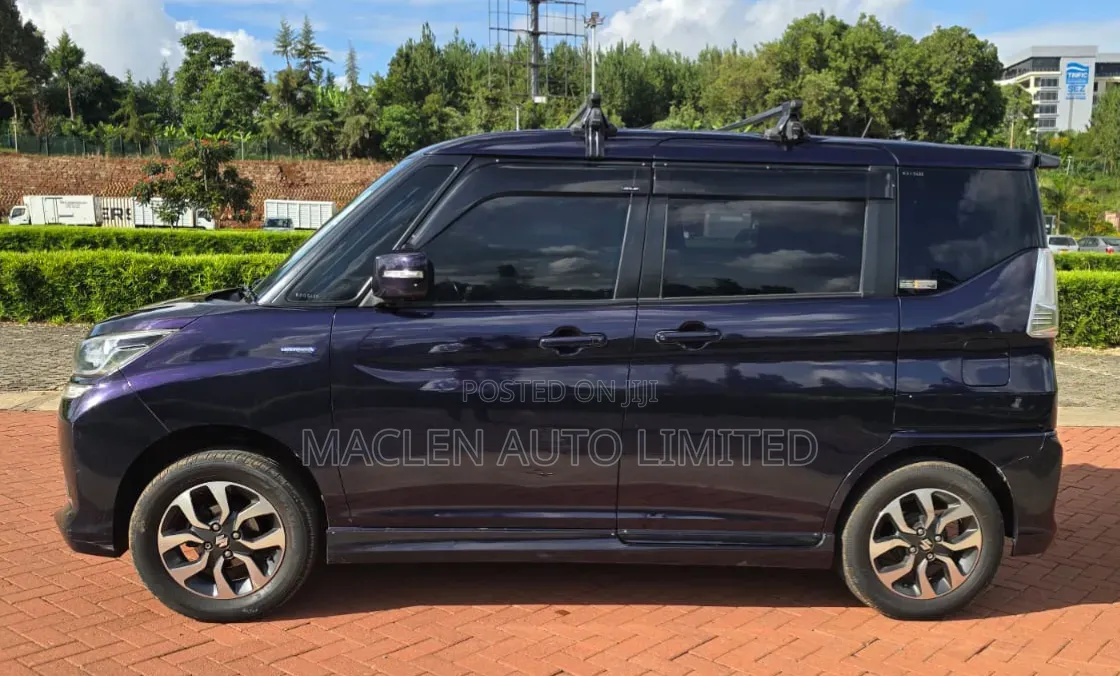 Suzuki Solio 2018 Purple