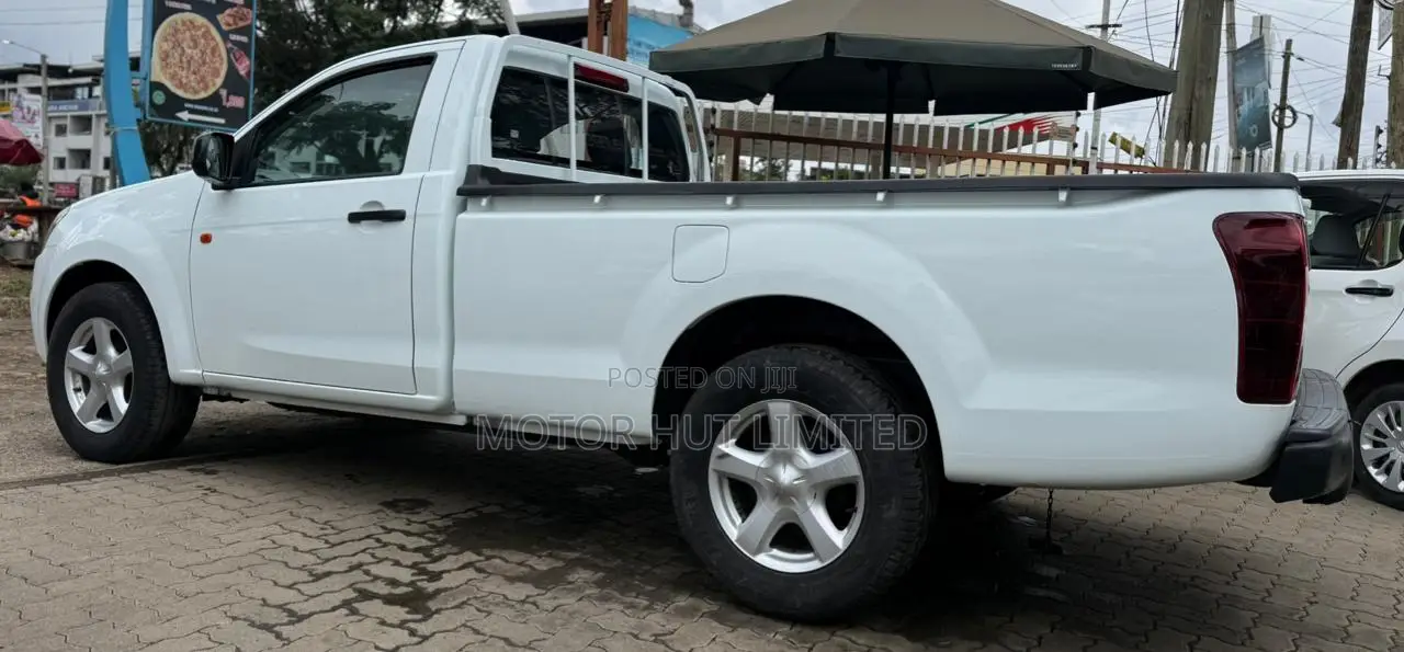 Isuzu D-MAX 2019 White