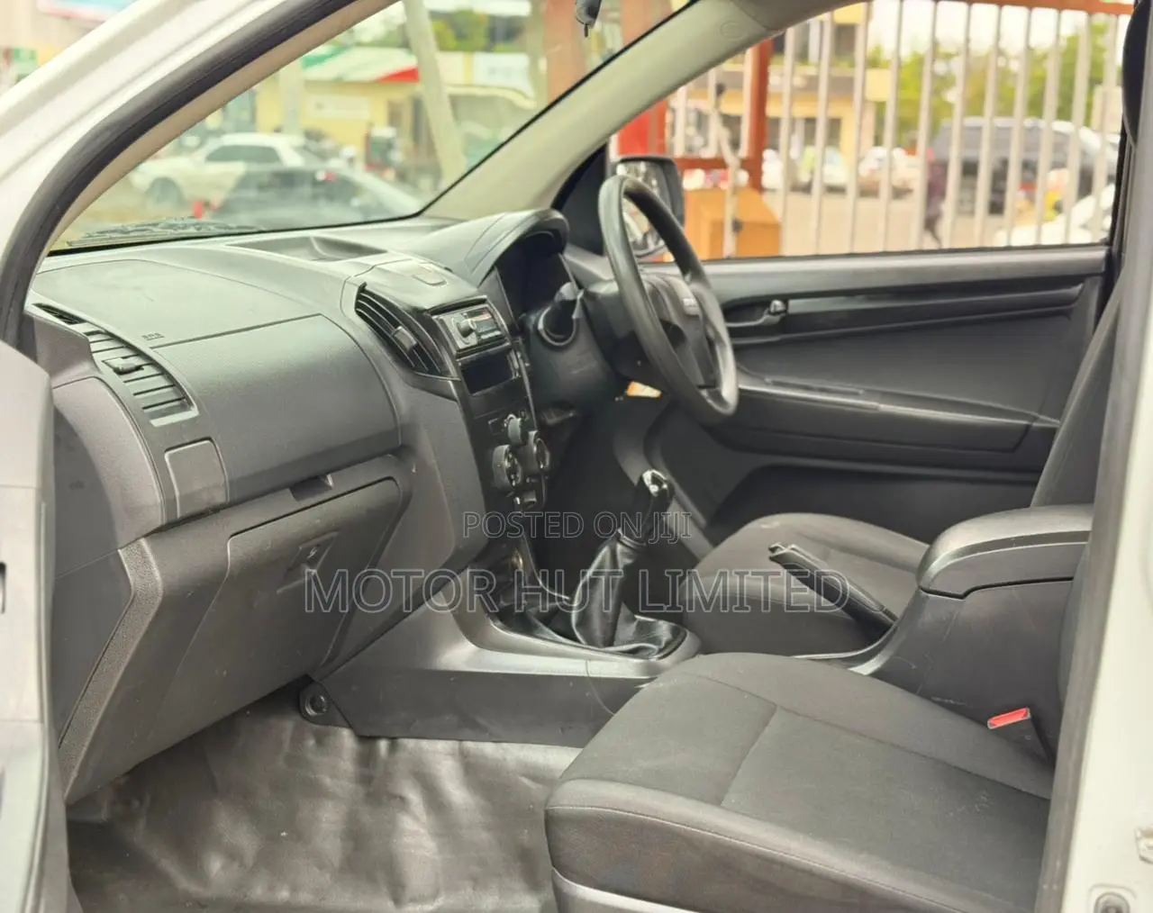 Isuzu D-MAX 2019 White