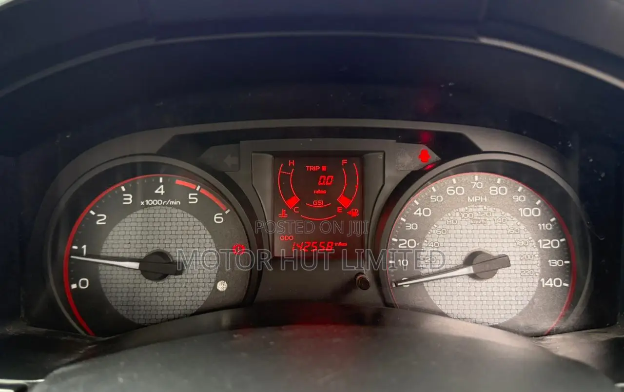 Isuzu D-MAX 2019 White