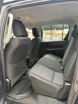 Toyota Hilux Revo Double Cab Deisel 2.4 AWD 2019 Gray