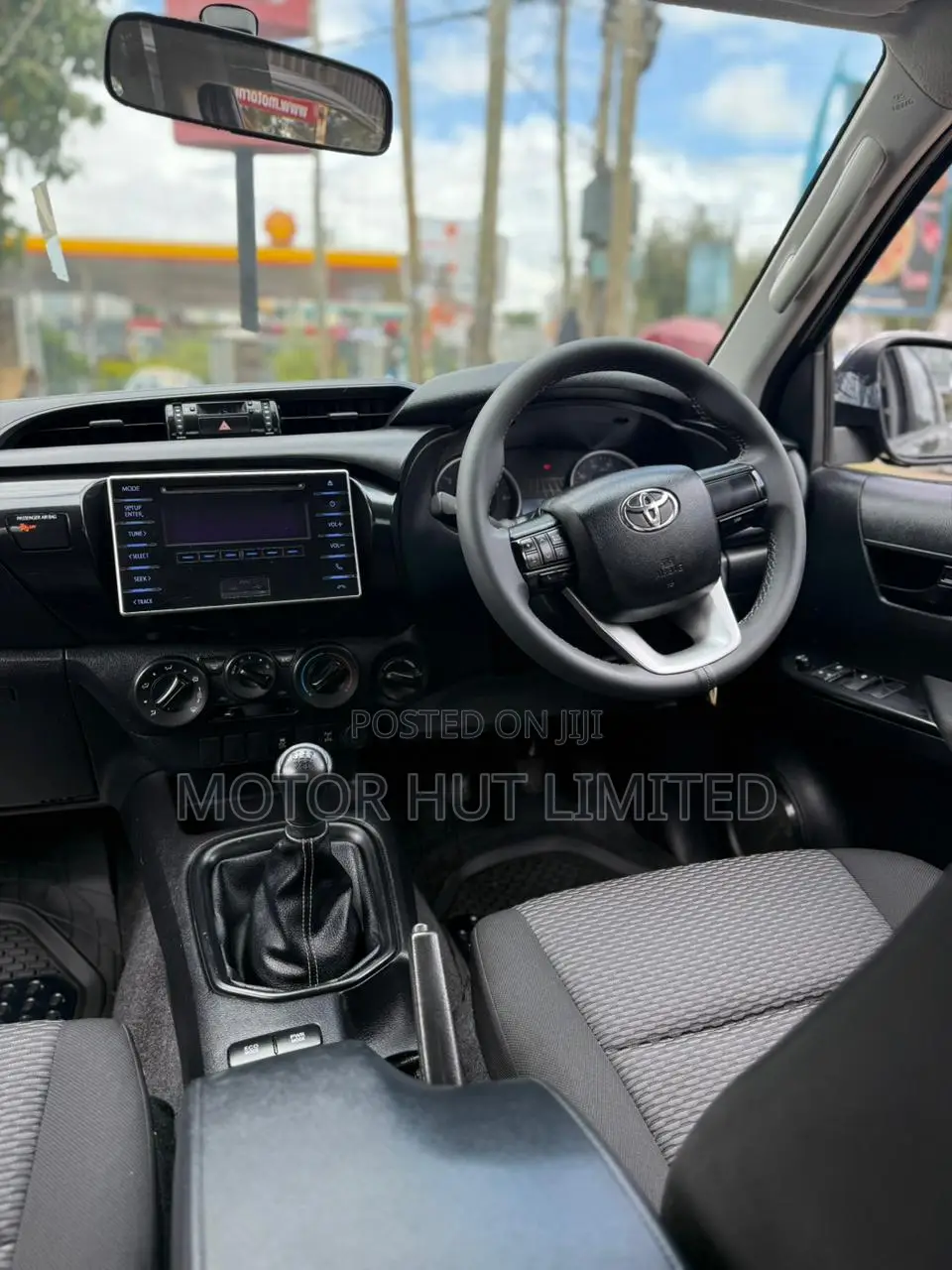 Toyota Hilux Revo Double Cab Deisel 2.4 AWD 2019 Gray
