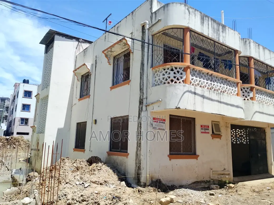 8bdrm Apartment in Bamburi Lake-View, Mtambo for sale