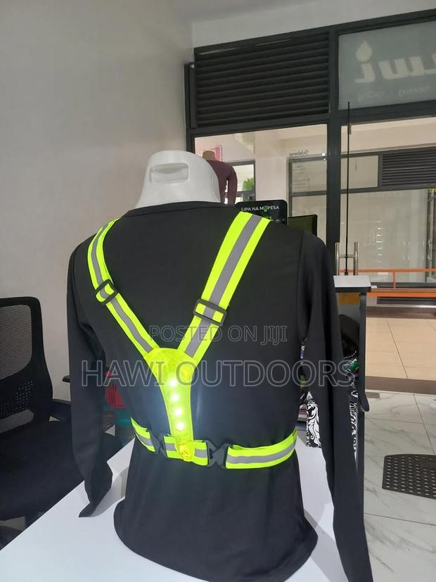High Visibility Safety Strap With Light - thumbnail 2