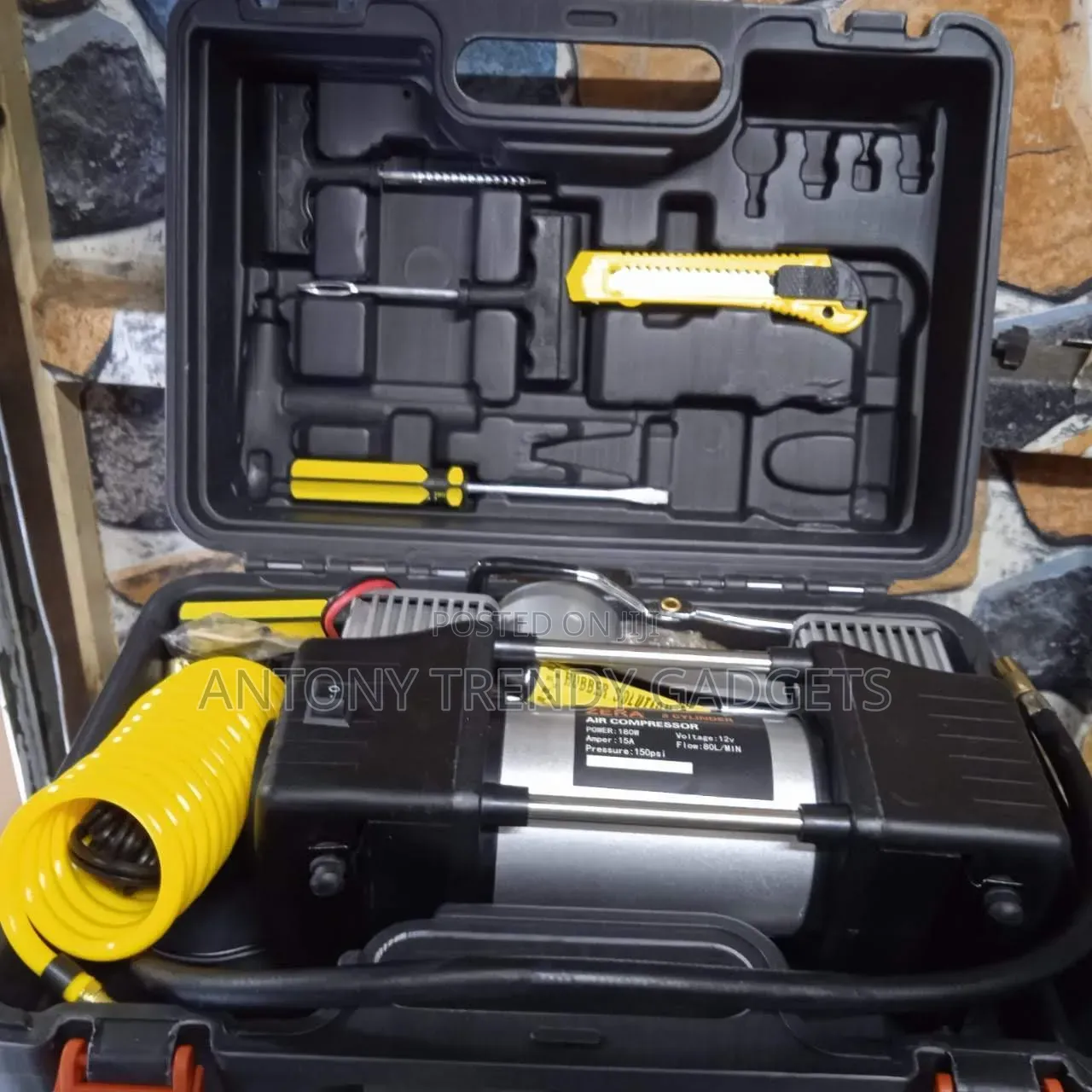 Powerful 12v Compressor – Fast Inflation in Minutes