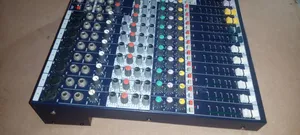 8 Channels Sound Craft Professional Plain Mixer Usb
