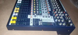 8 Channels Sound Craft Professional Plain Mixer Usb