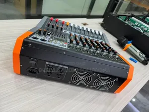 8 Channels Professional Powered Mixer Usb and Bluetooth