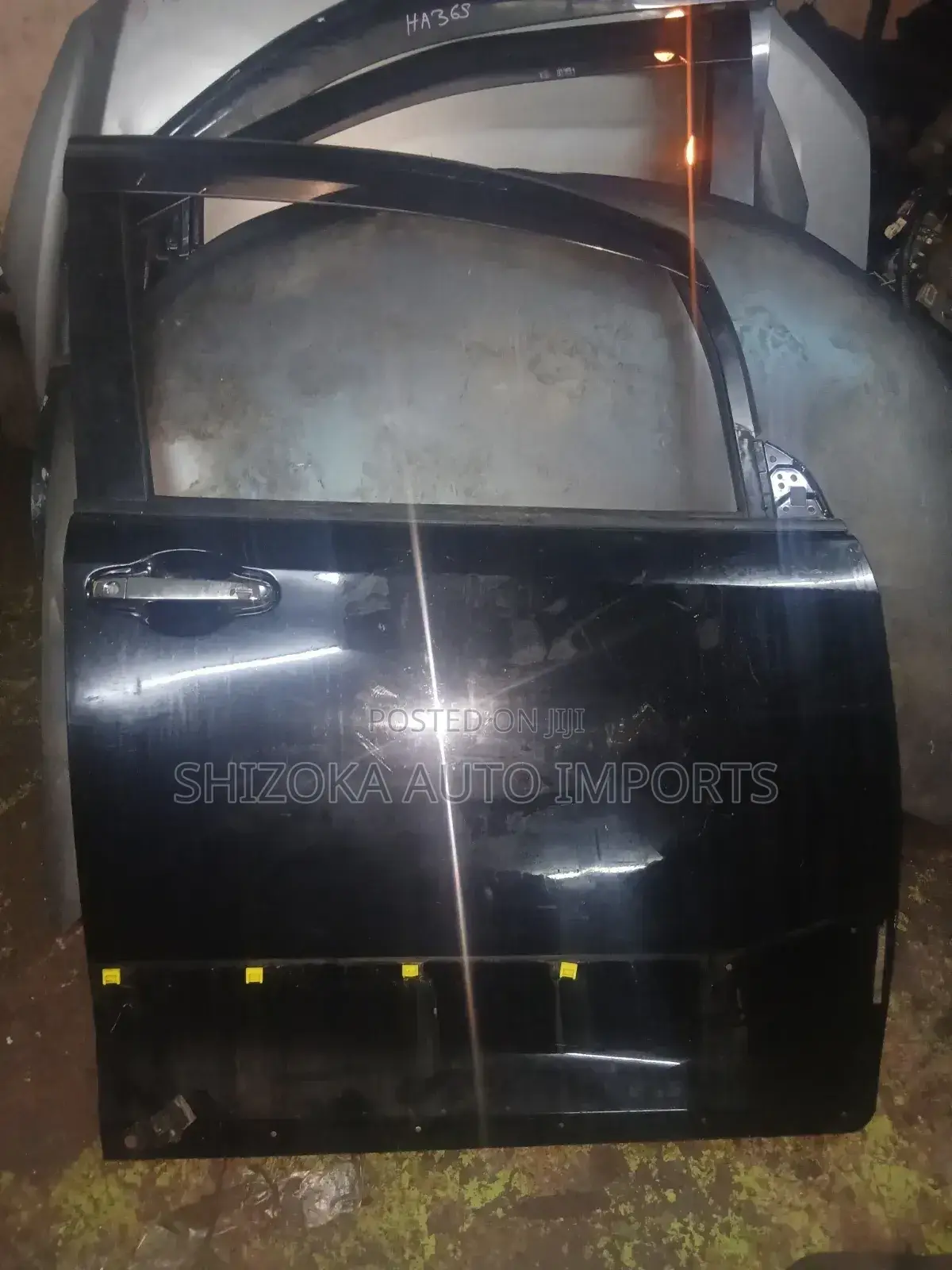 Toyota Voxy / Noah Zrr70/75 Driver Door 2014–2017 Original Ex-Japan