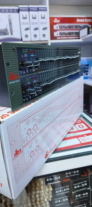DBX 2231 Professional Graphics Equalizer