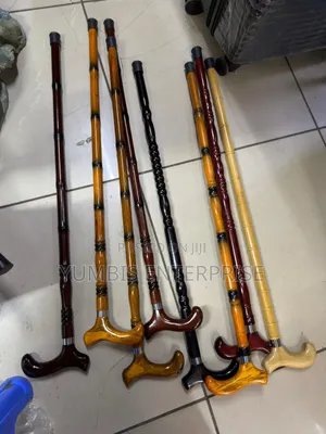 Wooden Bakoras at 1000