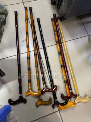 Wooden Bakoras at 1000