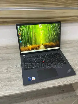 Laptop Lenovo ThinkPad T14 G3 16GB Intel Core i7 SSD 512GB