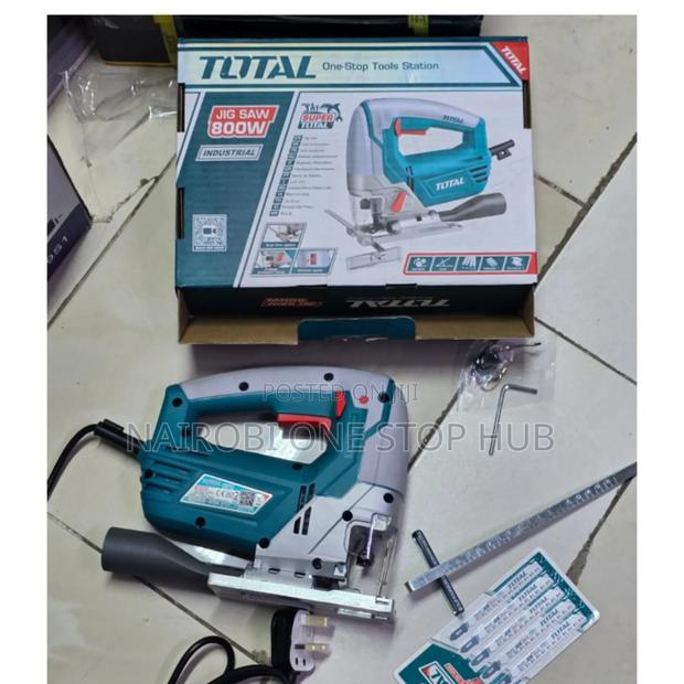 Total 800w Wood Jigsaw