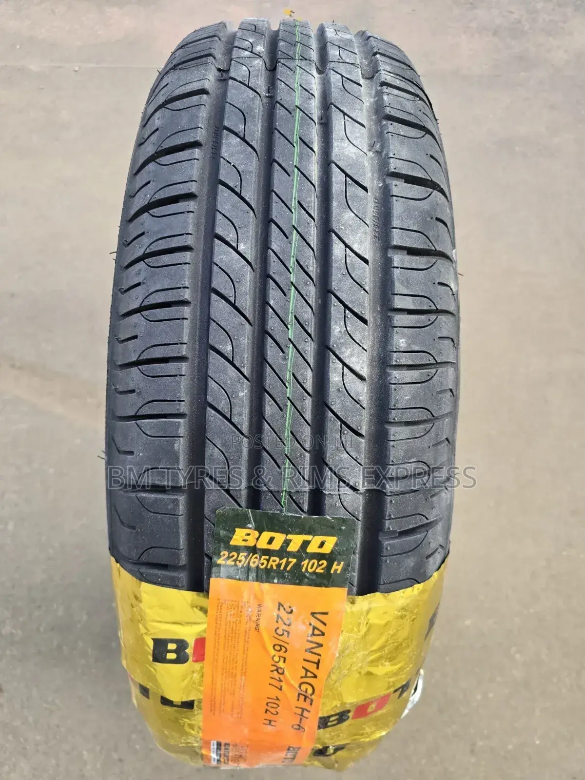 225 /65 R17 Boto (Highway)