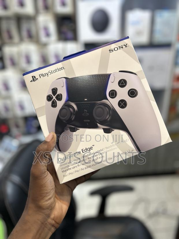 Dualshock Ps5 Pro Controller - thumbnail 2