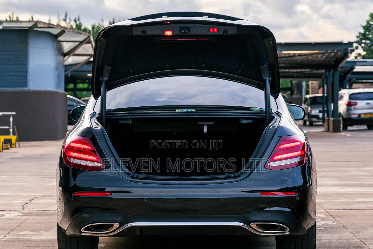 Mercedes-Benz E200 2019 Black