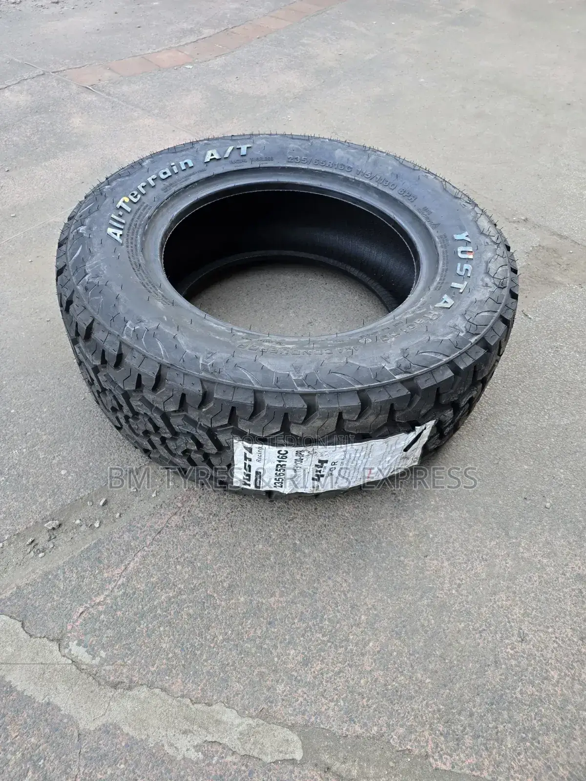 235 /65 R16 Yusta Tyres (All Terrein) Commercial