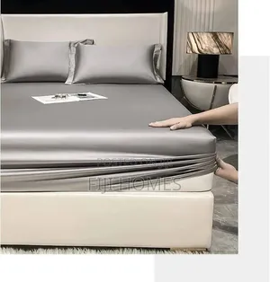 Waterproof Fitted Sheet/Bamboo Matress Protector Bed Cover