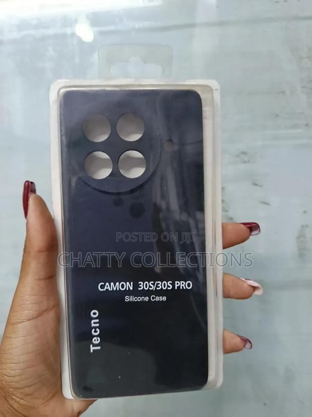 Black Tecno Camon 30 S / 30 S Pro Silicone Rubber Phone Cases - thumbnail 3