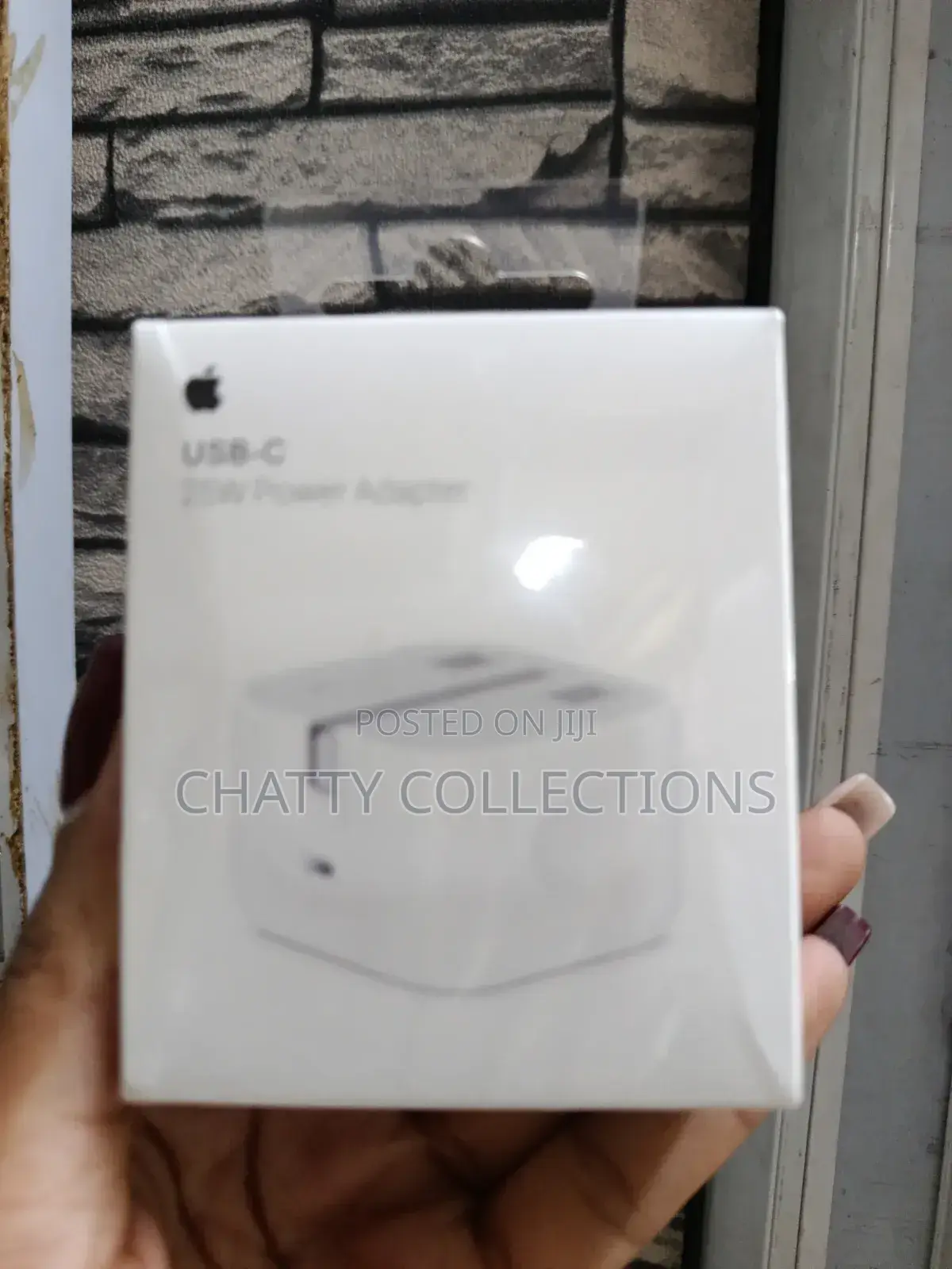 25 W C to iPhone Adapter / iPhone Header