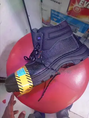 Lushuda Safety Boots