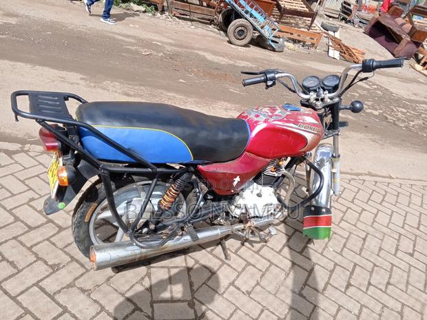 Bajaj Boxer 100 2023 Red - thumbnail 6