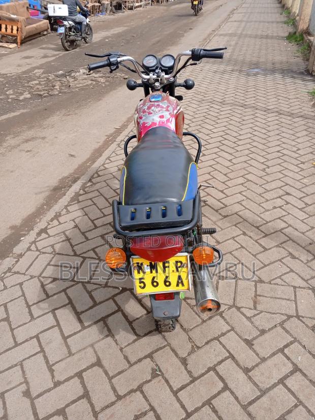 Bajaj Boxer 100 2023 Red - thumbnail 11
