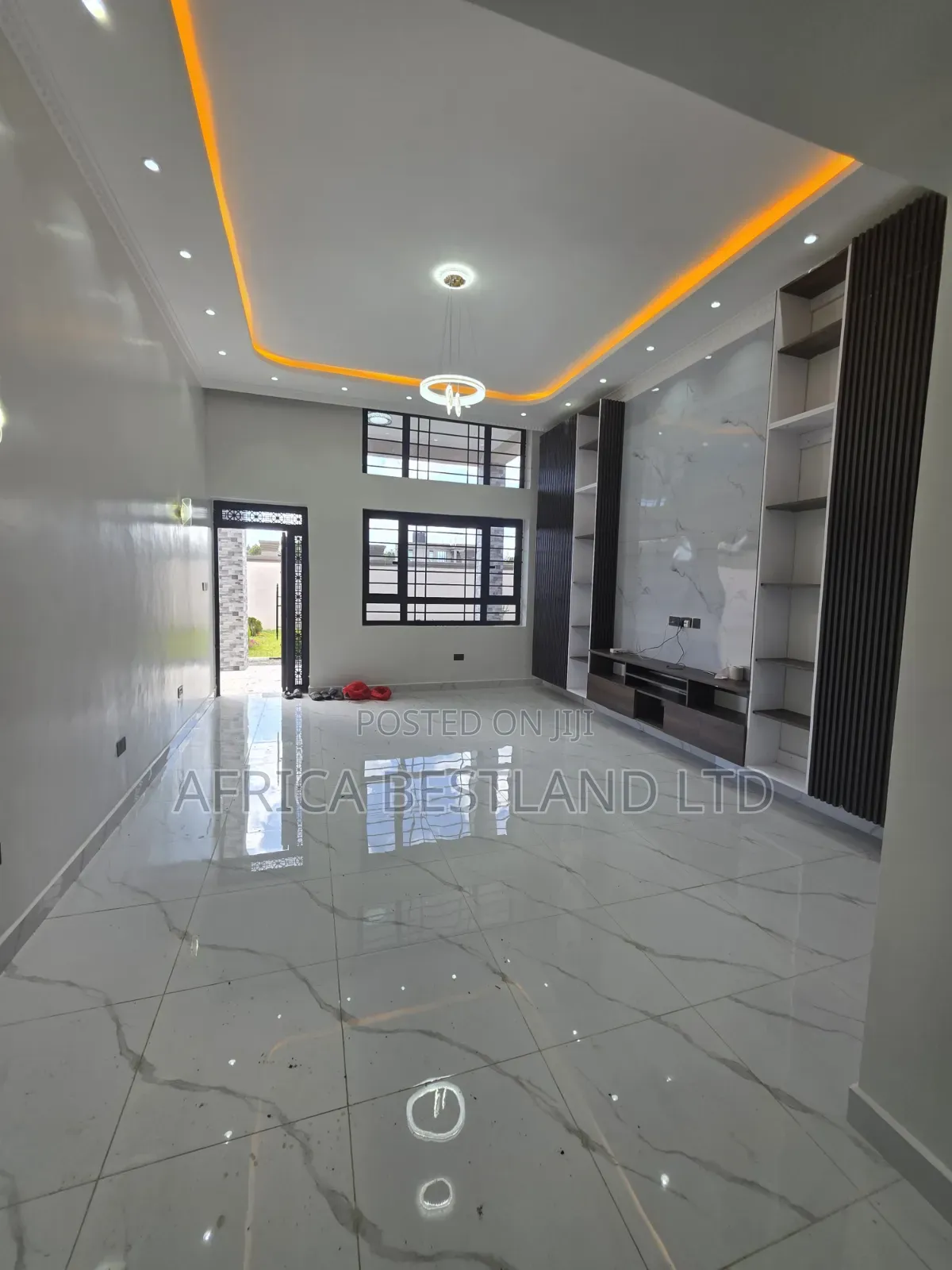 3bdrm Bungalow in Kamangu, Karai for sale