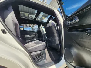 Toyota Harrier 2.0 2020 White