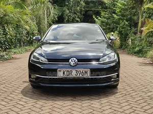 Volkswagen Golf TSI S FWD 2018 Black