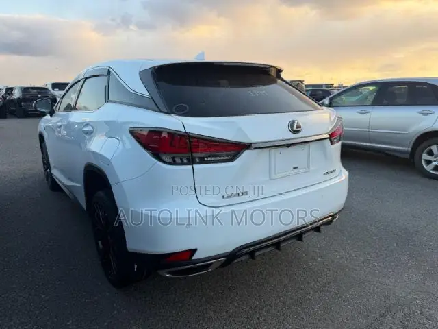 Lexus RX 300 2WD 2019 White