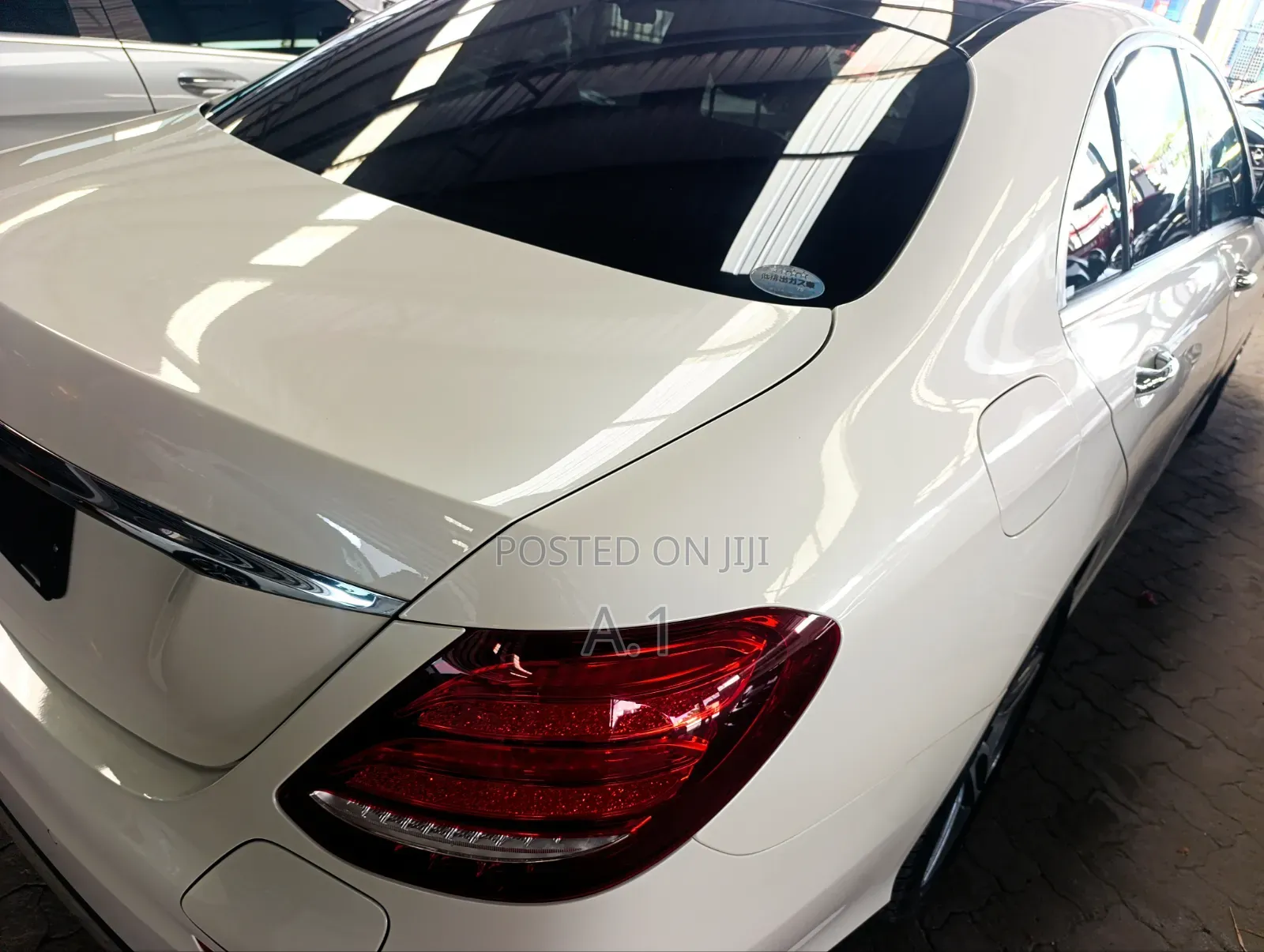 Mercedes-Benz E350e 2019 White