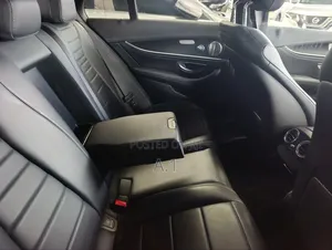 Mercedes-Benz E350e 2019 White