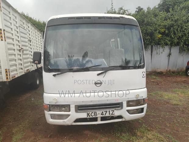 Nissan Civilian 2007 White