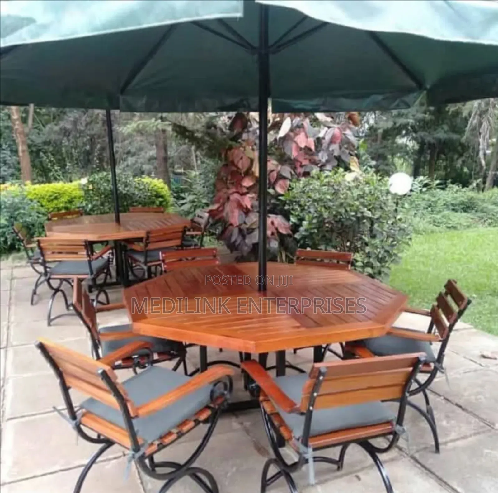 Wooden Metallic Chairs(6)+Umbrella Cover