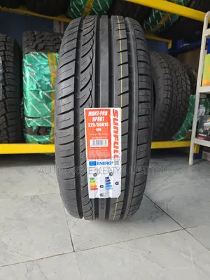 225/55r19 Sunfull Tire