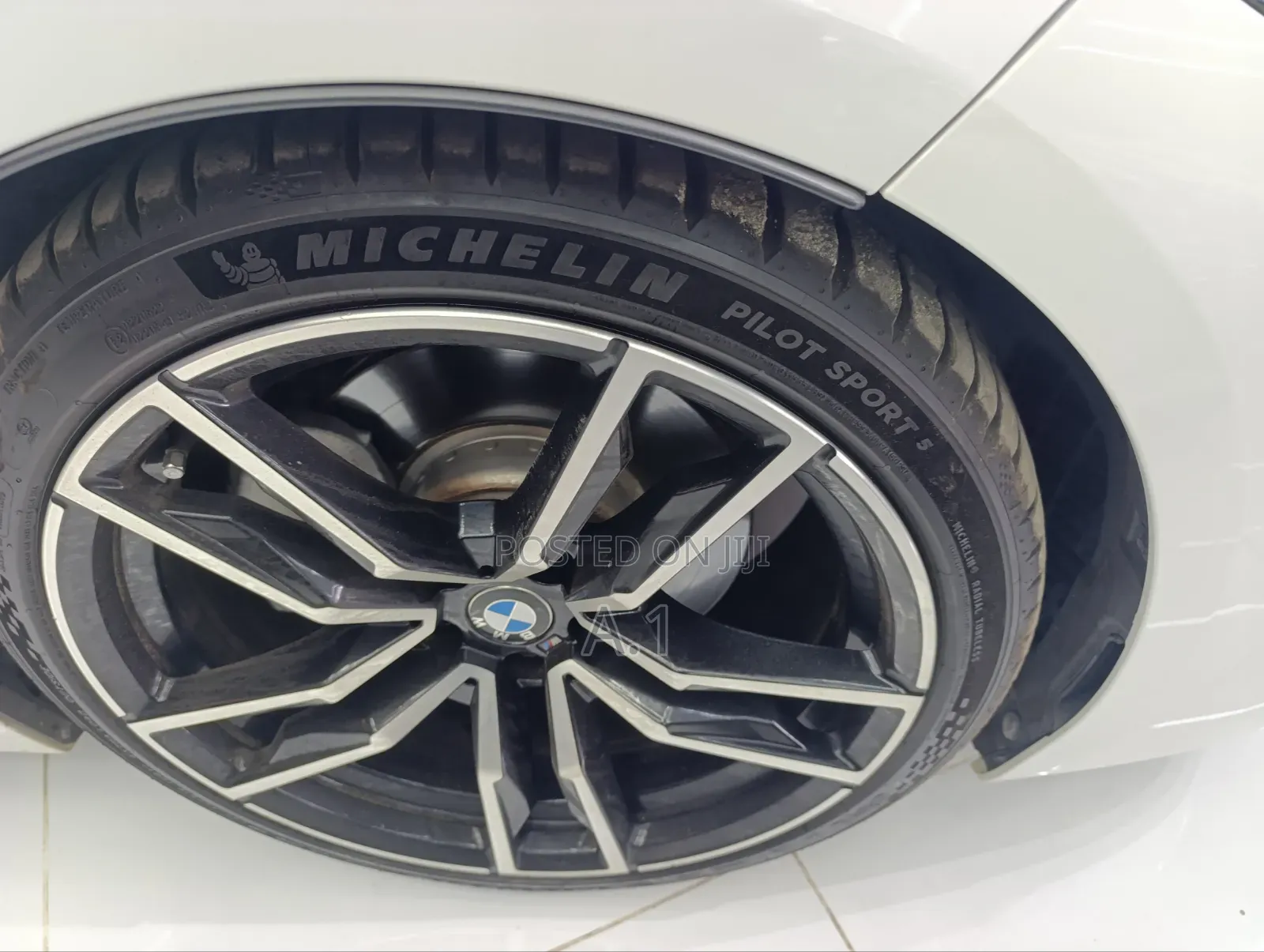 BMW Z4 sDrive30i RWD 2019 White