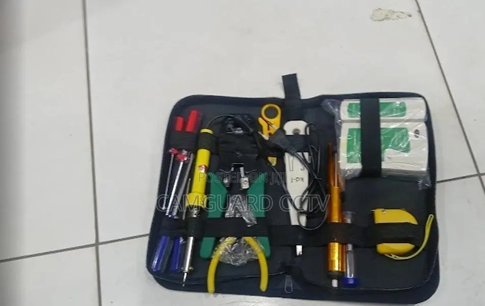 Networking Tool Kit (14 Pieces)