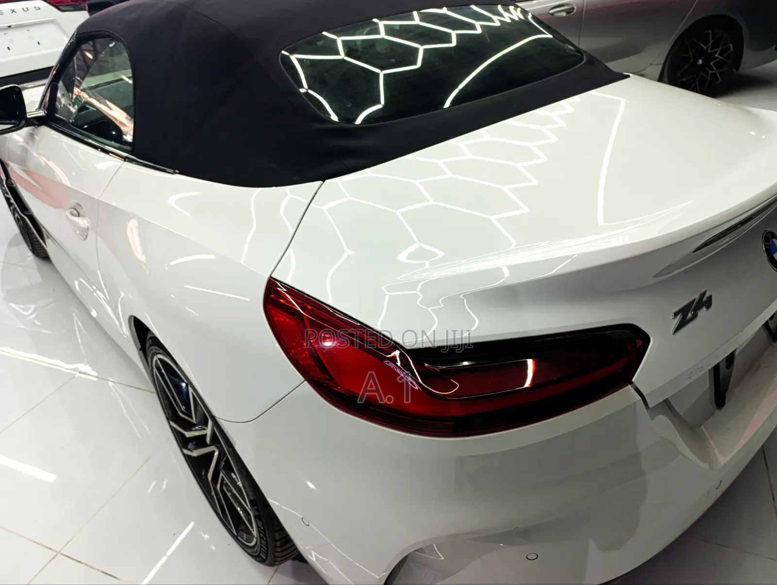 BMW Z4 sDrive30i RWD 2019 White