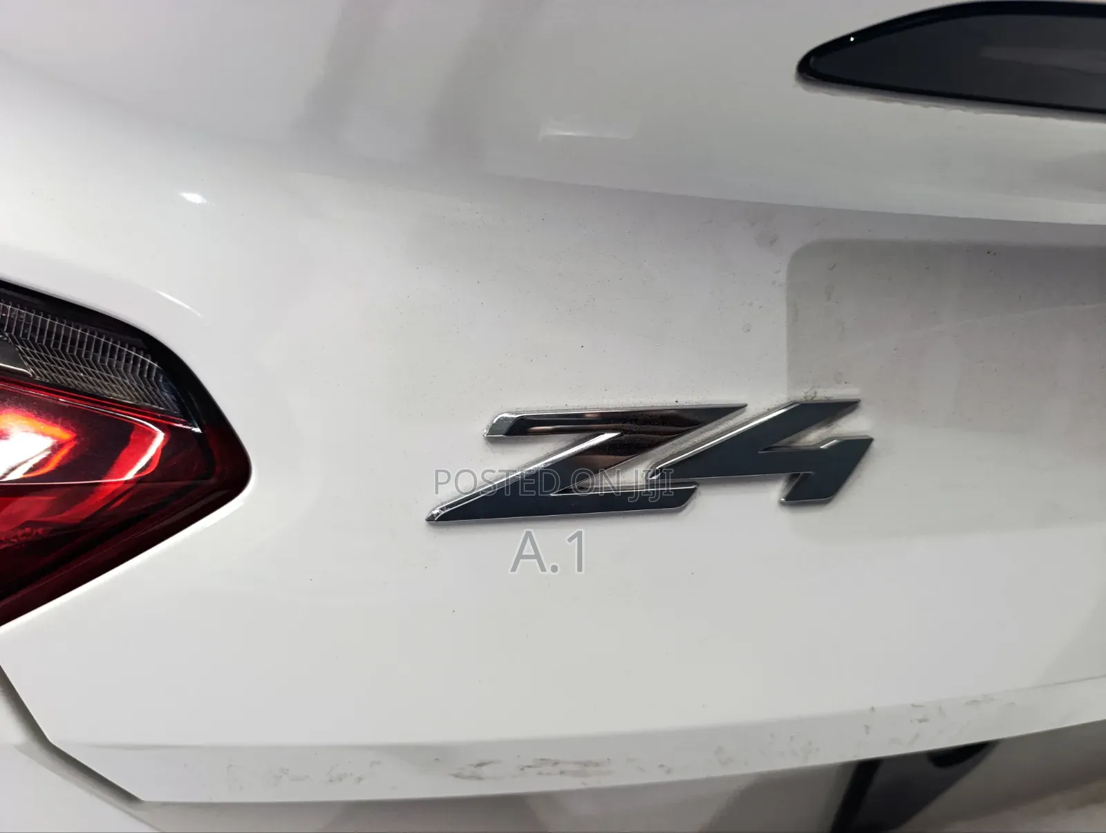 BMW Z4 sDrive30i RWD 2019 White