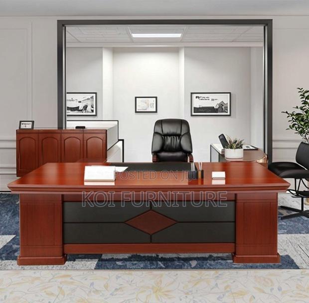 Office Desk : 2.0m Executive Office Desk With a Mahogany Finish - thumbnail 7