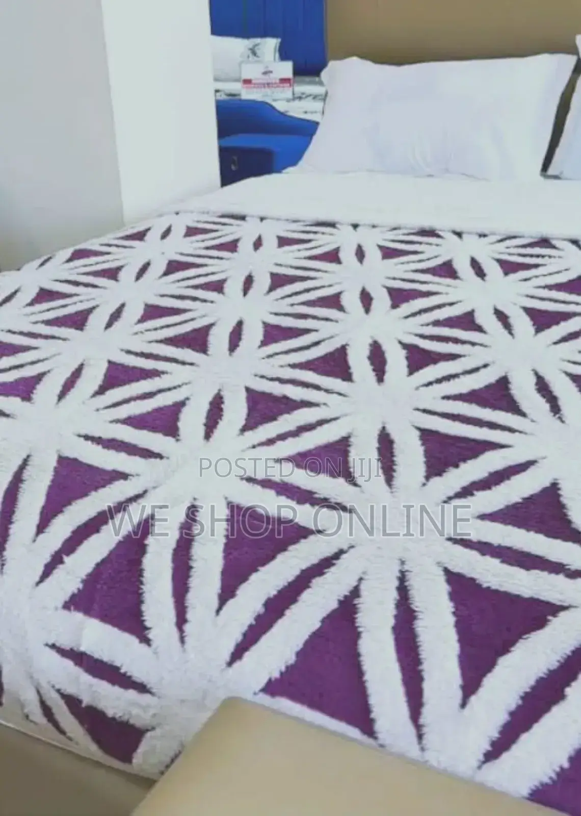 Warm Sherpa Patterned Blankets 
Size 6*6