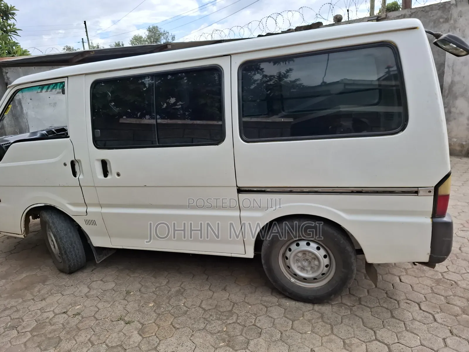 Mazda Bongo 2012 White