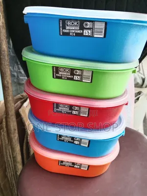 5x Rectangular Food Homeware Containers With Lids