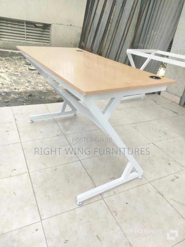 Office Metallic Table With Z Shape - main view
