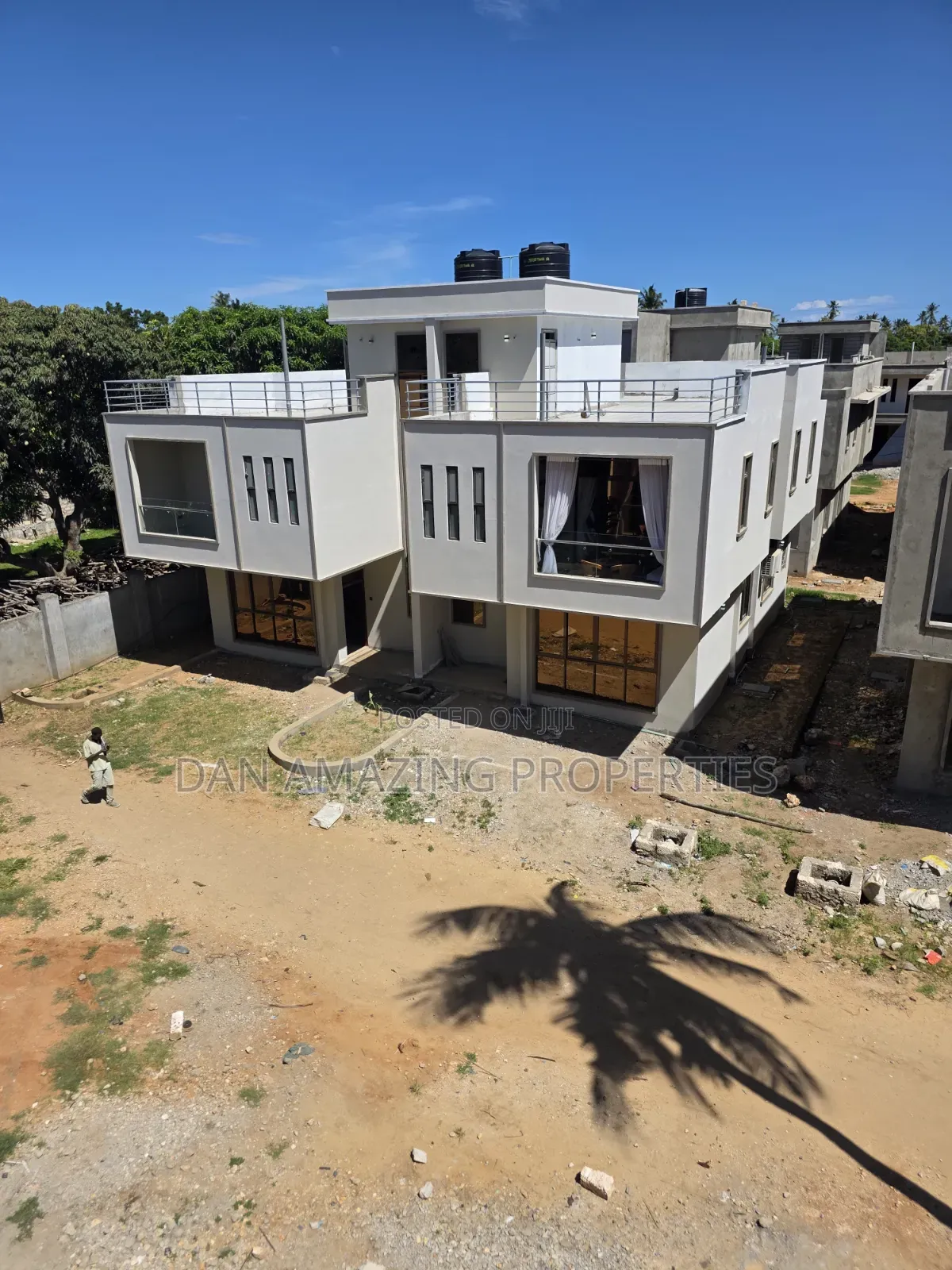 4bdrm Villa in Majengo, Kikambala for sale