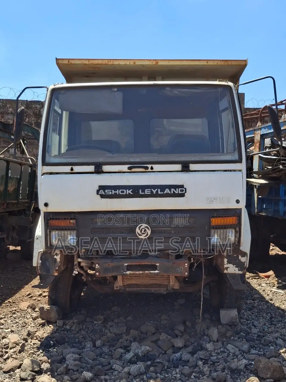 Ashok Leyland 12M 2001 Yellow